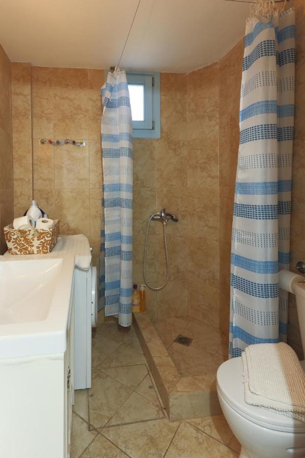 Irilena'S Guest House Faros  Exterior photo